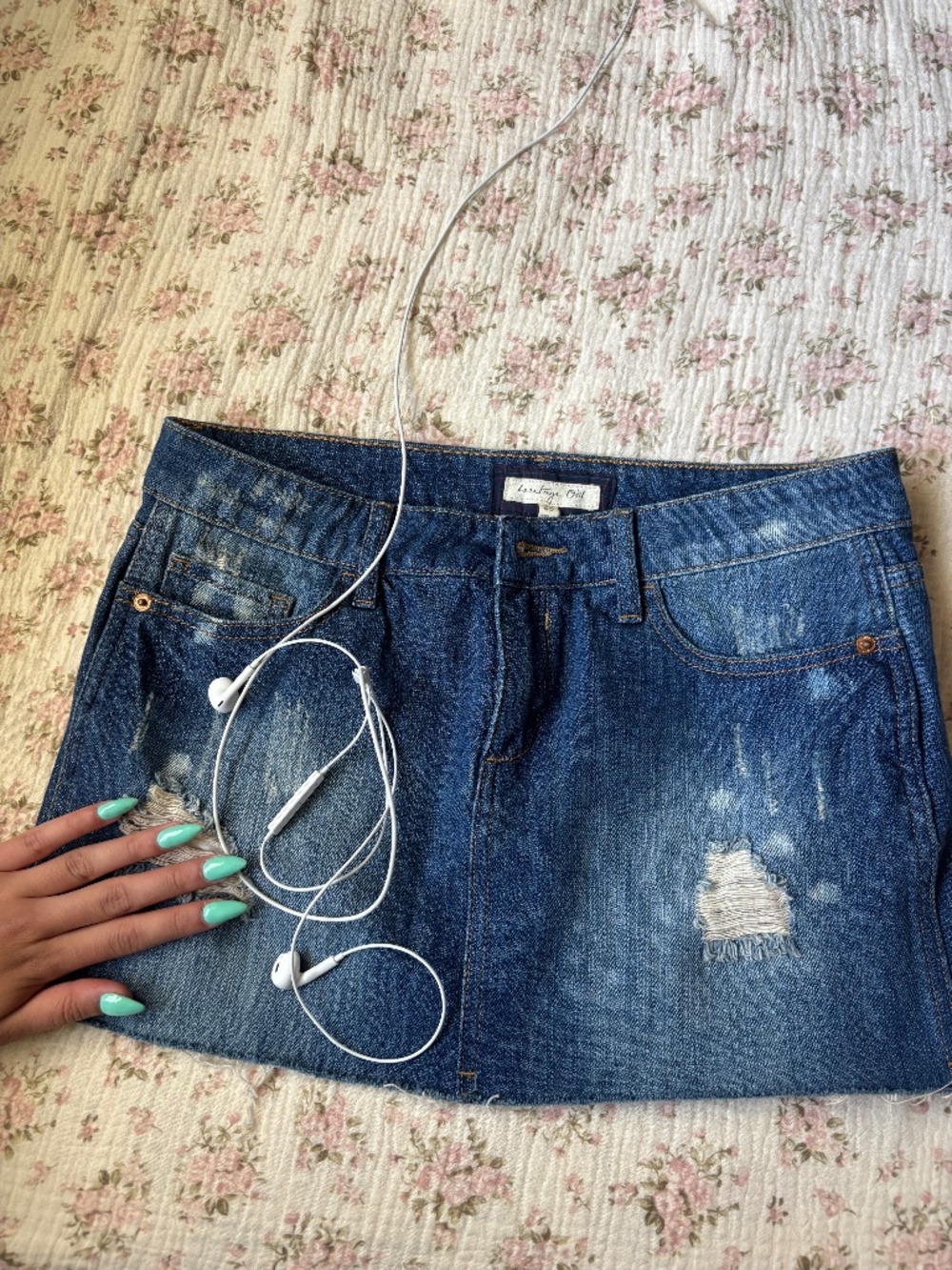 cute denim mini skirt